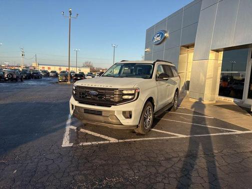 2026 Ford Expedition Active