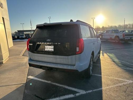 2026 Ford Expedition Active