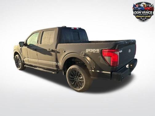 Agate Black Metallic 2026 Ford F-150 XLT