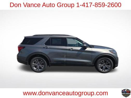 Carbonized Gray Metallic 2026 Ford Explorer Active w/200A Pkg