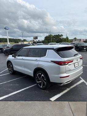 2023 Mitsubishi Outlander SE 2.5 S-AWC