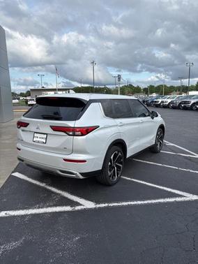 2023 Mitsubishi Outlander SE 2.5 S-AWC