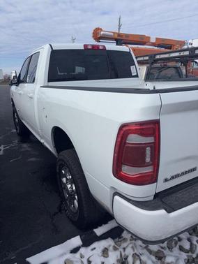 2024 RAM 2500 Laramie Crew Cab 4x4 6'4' Box