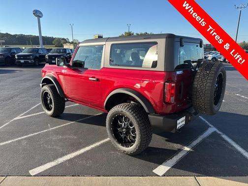 2025 Ford Bronco Base