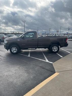 2020 RAM 2500 Tradesman Regular Cab 4X4 8' Box