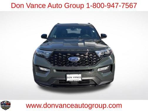 Forged Green Metallic 2023 Ford Explorer ST-Line