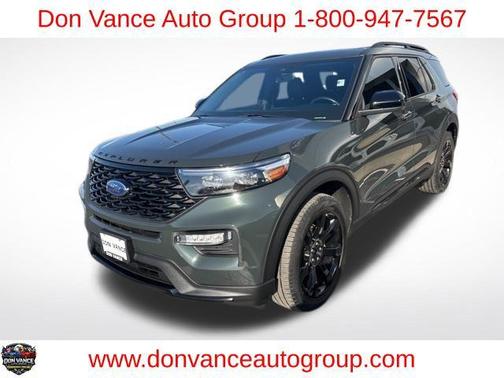 Forged Green Metallic 2023 Ford Explorer ST-Line