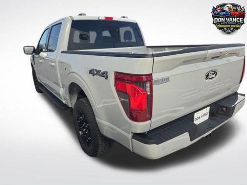 Avalanche 2026 Ford F-150 XLT