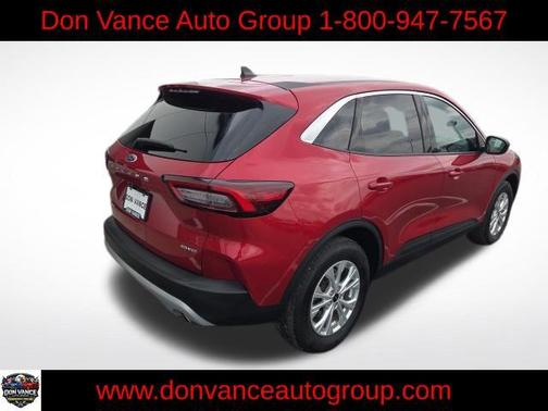 Rapid Red Metallic Tinted Clearcoat 2023 Ford Escape Active