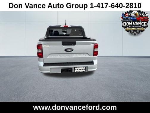 Space White Metallic 2026 Ford Maverick Lobo Standard