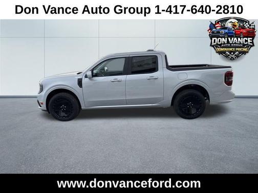 Space White Metallic 2026 Ford Maverick Lobo Standard