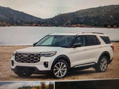 2025 Ford Explorer Platinum