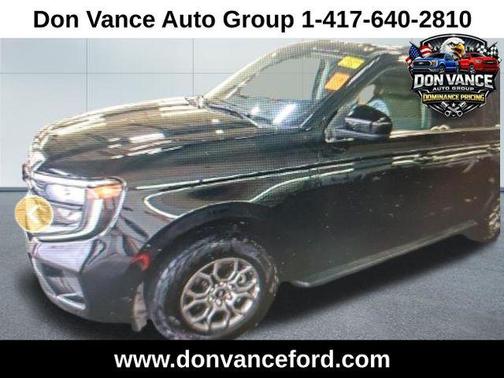 Black Metallic 2025 Ford Expedition Max Active 4x4