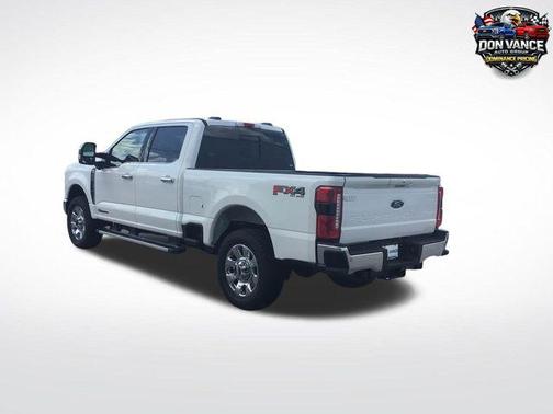 Star White Metallic Tri-Coat 2026 Ford F-250 Lariat