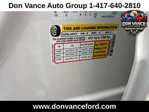 White Metallic 2025 Ford Expedition Max Active 4x4