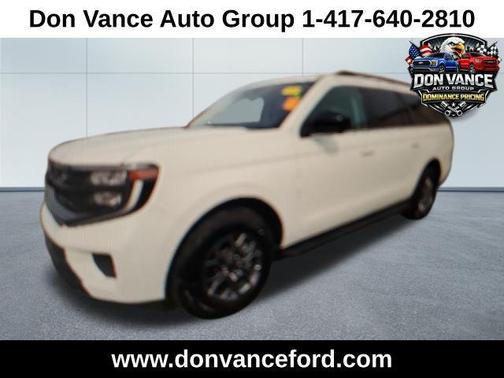 White Metallic 2025 Ford Expedition Max Active 4x4