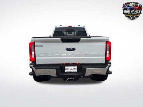 Oxford White 2026 Ford F-450 XL