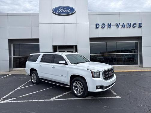 2017 GMC Yukon XL SLE