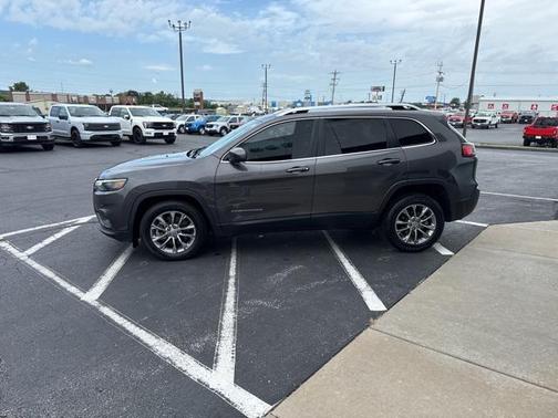 2021 Jeep Cherokee Latitude Plus
