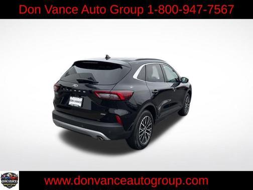 Agate Black Metallic 2025 Ford Escape PHEV SE