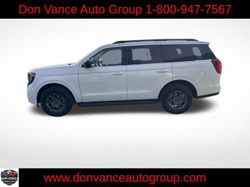 Oxford White 2025 Ford Expedition Active