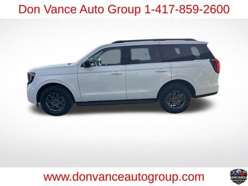Oxford White 2025 Ford Expedition Active