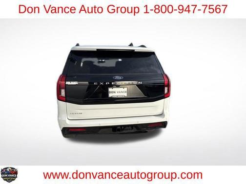 Oxford White 2025 Ford Expedition Active