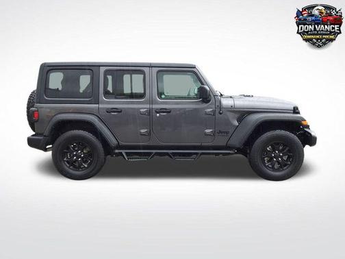 Granite Crystal Metallic Clearcoat 2021 Jeep Wrangler Unlimited Sport