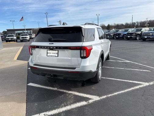 2026 Ford Explorer Active w/200A Pkg