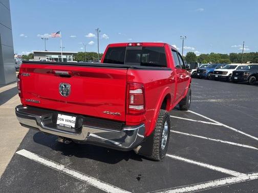 2022 RAM 2500 Laramie Crew Cab 4x4 6'4' Box