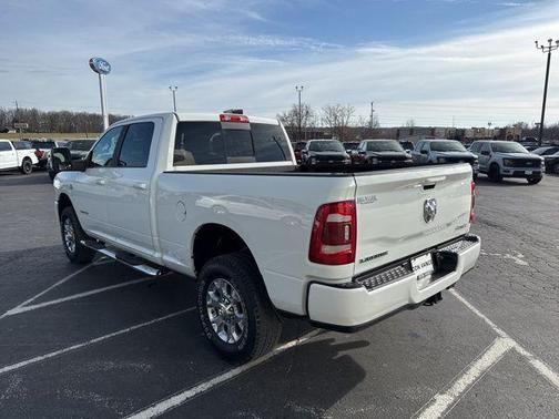 2024 RAM 2500 Laramie Crew Cab 4x4 6'4' Box