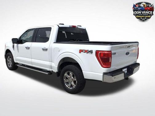 Oxford White 2022 Ford F-150 XLT