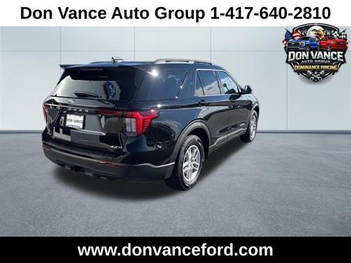 Agate Black Metallic 2026 Ford Explorer Active w/200A Pkg