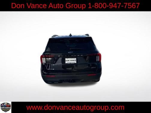 Agate Black Metallic 2026 Ford Explorer Active w/200A Pkg