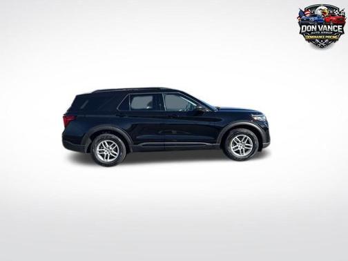 Agate Black Metallic 2026 Ford Explorer Active w/200A Pkg