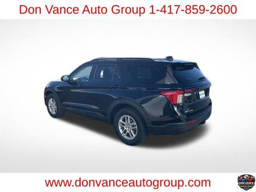 Agate Black Metallic 2026 Ford Explorer Active w/200A Pkg