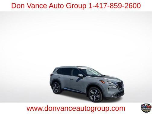 2022 Nissan Rogue SL