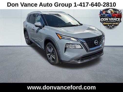 2022 Nissan Rogue SL