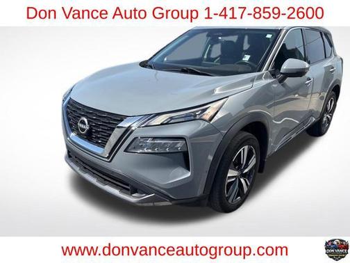 2022 Nissan Rogue SL