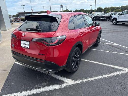 2025 Honda HR-V AWD Sport