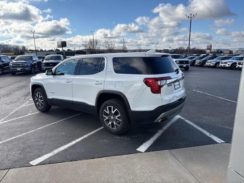2023 GMC Acadia FWD SLE