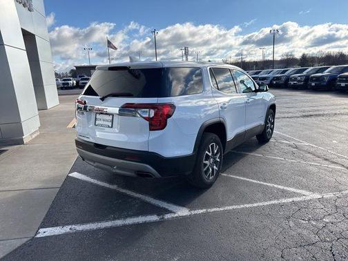 2023 GMC Acadia FWD SLE