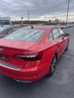 2020 Volkswagen Jetta 1.4T R-Line
