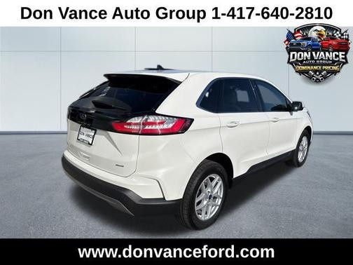 Star White Metallic Tri-Coat 2022 Ford Edge SEL