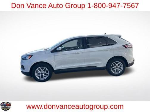 Star White Metallic Tri-Coat 2022 Ford Edge SEL