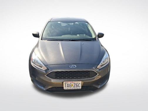 Magnetic Metallic 2018 Ford Focus SE