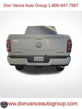 2024 RAM 2500 Laramie Crew Cab 4x4 6'4' Box