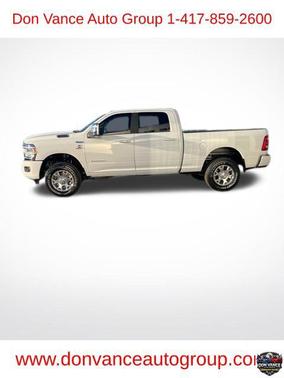 2024 RAM 2500 Laramie Crew Cab 4x4 6'4' Box