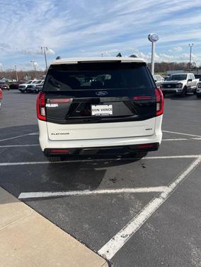 2025 Ford Expedition Max Platinum