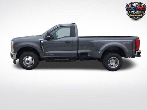 Carbonized Gray Metallic 2026 Ford F-350 XLT